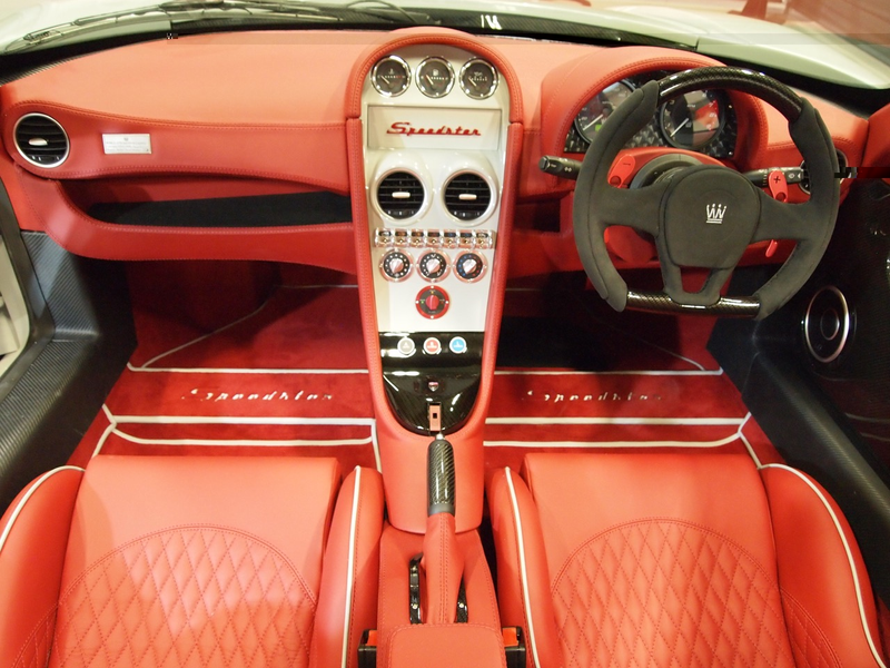 Illustration for article titled The Noble M600 Speedster Keeps A 650 HP Yamaha V8 And Loses A Top